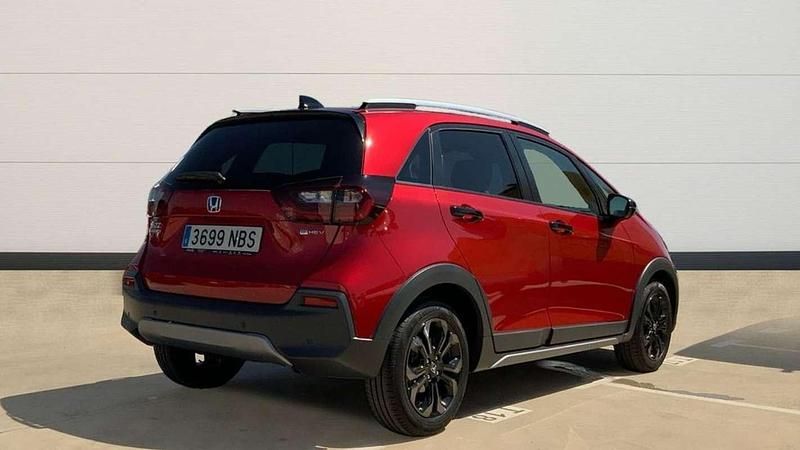 Usado Honda Jazz 122 CV (89 kW) 2025 Rojo Utilitario