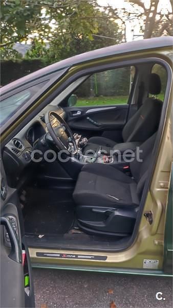 Usado Ford S-MAX Trend 125 CV (91 kW) 2007 Verde Monovolumen