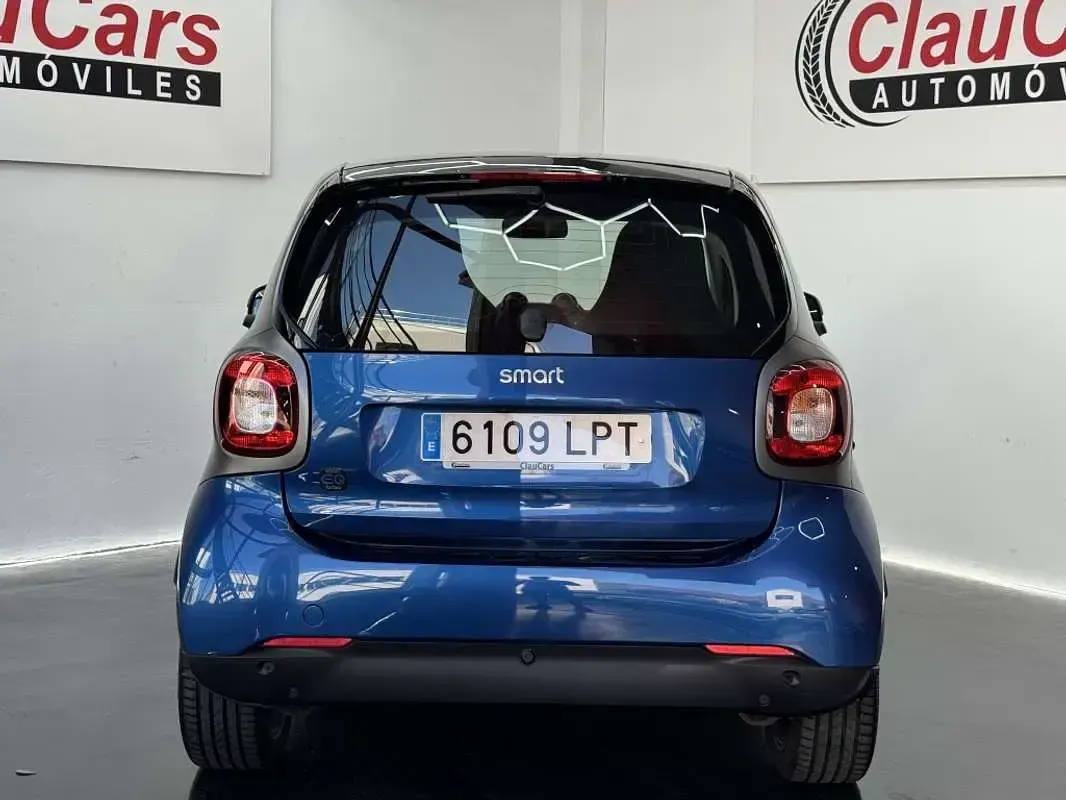 Usado Smart ForTwo Coupé 60 kW (82 CV) 2021 Azul Coupe