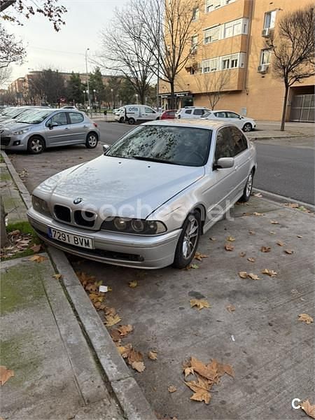 Gris / plata Usado 2002 BMW 530 Exclusive Berlina | 4500 € (Super precio) - Imagen 1/4