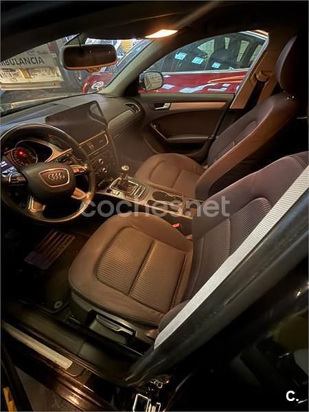 Usado Audi A4 143 CV (105 kW) 2012 Negro Berlina