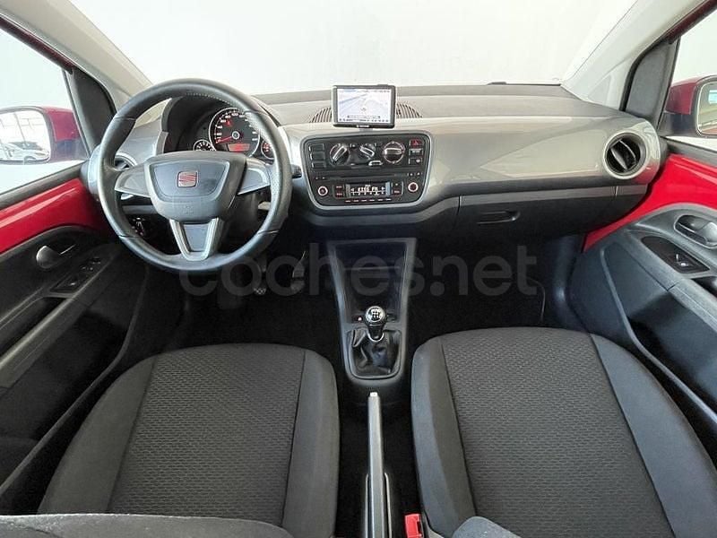 Usado Seat Mii Style 75 CV (55 kW) 2011 Rojo Utilitario