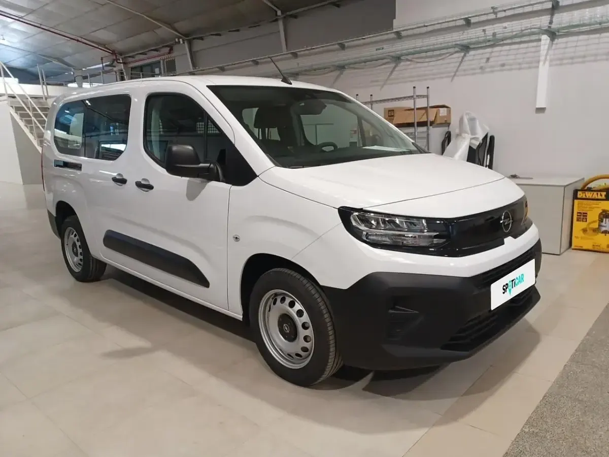 Nuevo Opel Combo Edition 100 CV (73 kW) 2025 Blanco Monovolumen