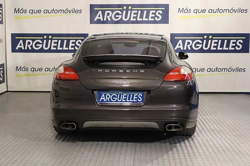 Usado Porsche Panamera 250 CV (183 kW) 2013 Negro Berlina