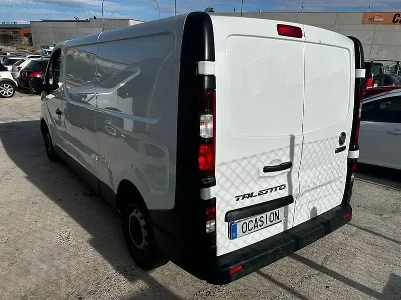 Usado Fiat Talento 120 CV (88 kW) 2021 Blanco Monovolumen