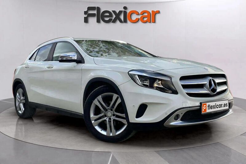 Blanco Usado 2016 Mercedes GLA220 Style SUV | 17.490 € (Buen precio) - Imagen 1/4