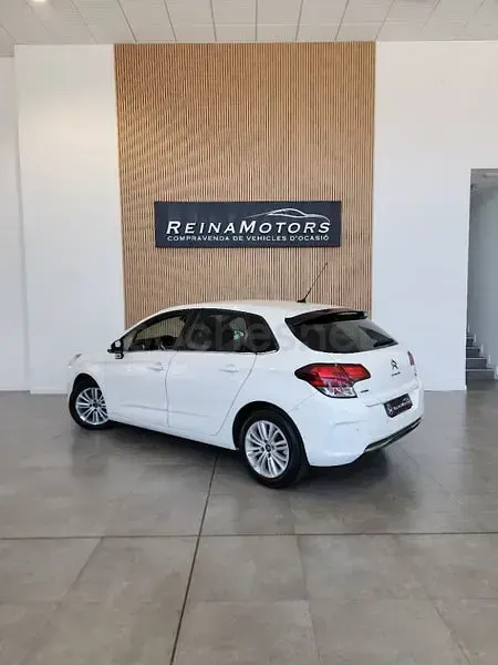 Usado Citroën C4 Feel 120 CV (88 kW) 2016 Blanco Berlina