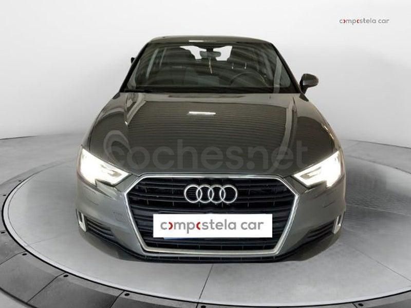 Usado Audi A3 Sport 150 CV (110 kW) 2018 Gris / plata Berlina