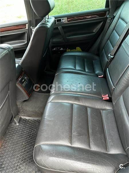 Usado VW Touareg R 174 CV (127 kW) 2006 Gris / plata SUV