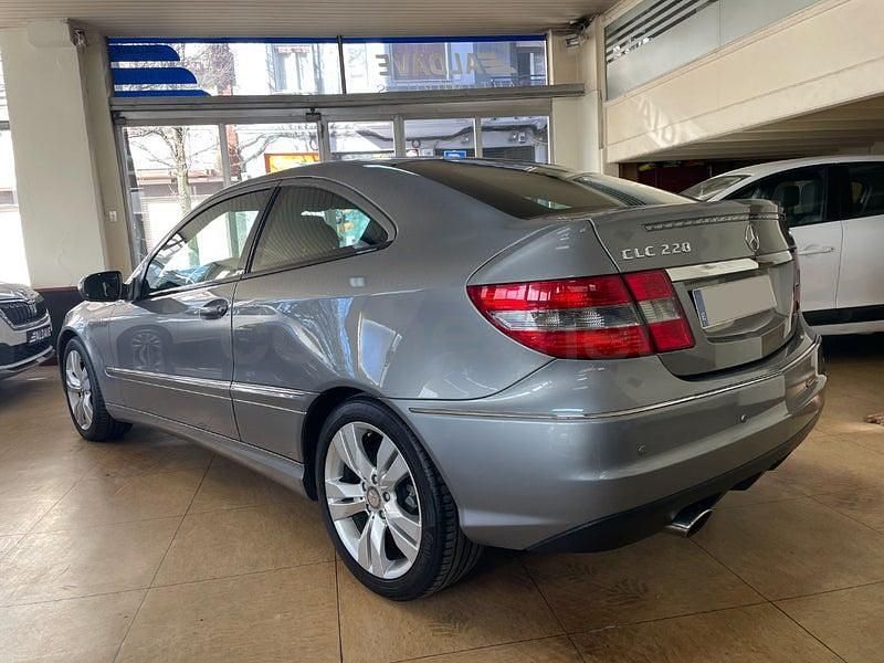Usado Mercedes CLC220 150 CV (110 kW) 2011 Beige Utilitario