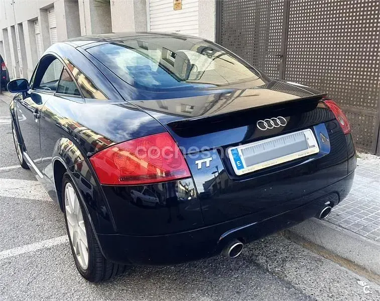 Usado Audi TT 225 CV (165 kW) 2001 Negro Coupe