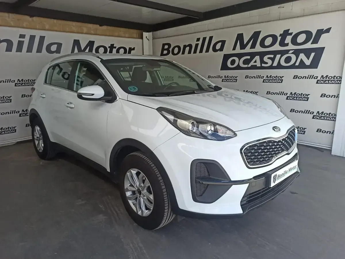 Usado Kia Sportage 132 CV (97 kW) 2021 Blanco SUV