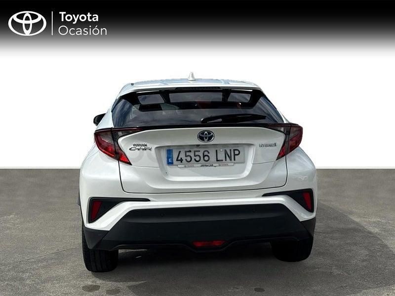 Usado Toyota C-HR Advance 122 CV (89 kW) 2021 Blanco SUV