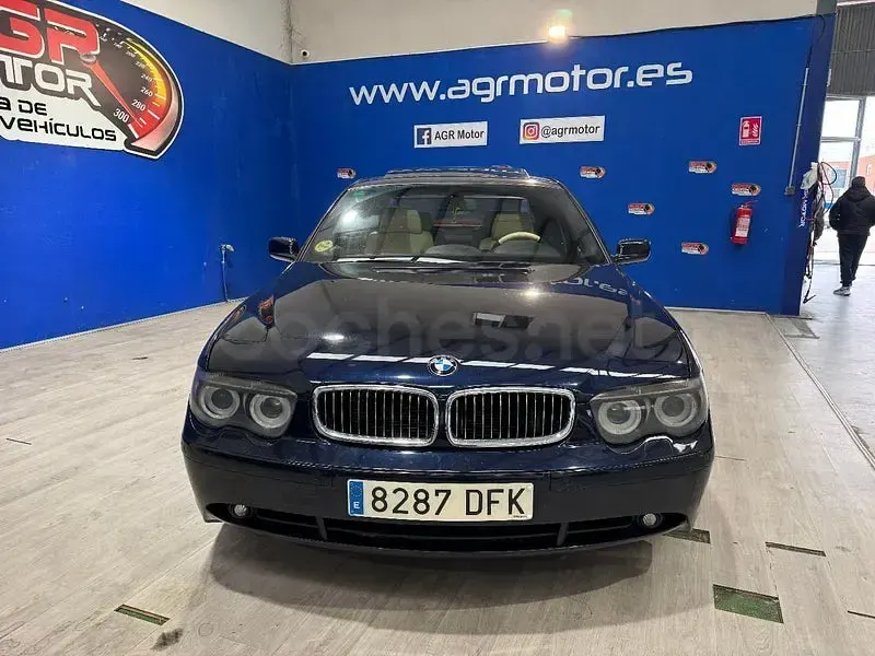 Usado BMW 745 333 CV (244 kW) 2005 Azul Berlina