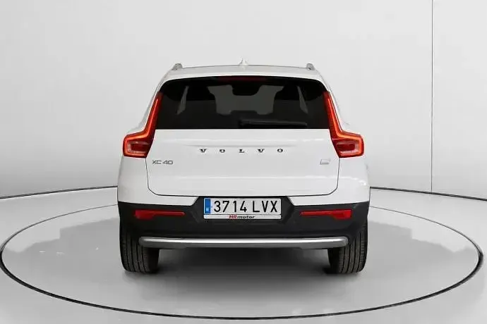 Usado Volvo XC40 Core 211 CV (155 kW) 2022 SUV