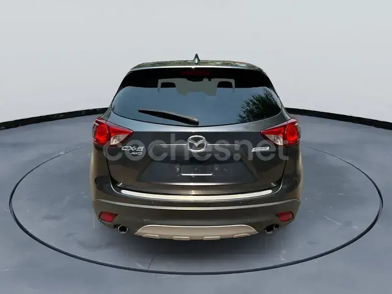 Usado Mazda CX-5 Luxury 175 CV (128 kW) 2014 Gris / plata SUV