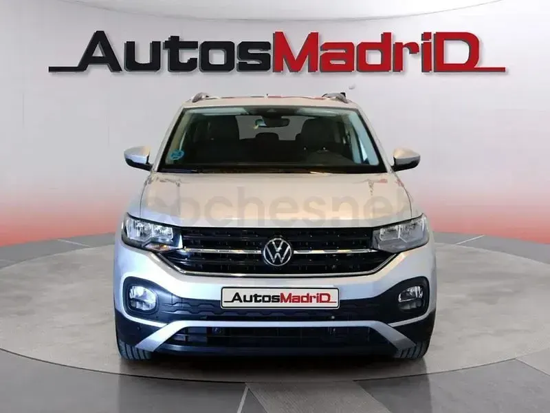 Usado VW T-Cross Advance 95 CV (69 kW) 2022 Gris / plata SUV