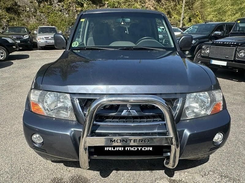 Usado Mitsubishi Montero Intense 160 CV (117 kW) 2006 Gris / plata SUV