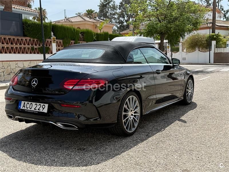 Usado Mercedes C200 184 CV (135 kW) 2020 Negro Descapotable