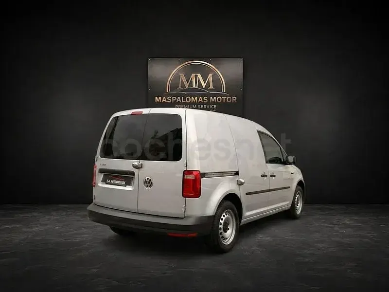 Usado VW Caddy 102 CV (75 kW) 2019 Gris / plata Monovolumen