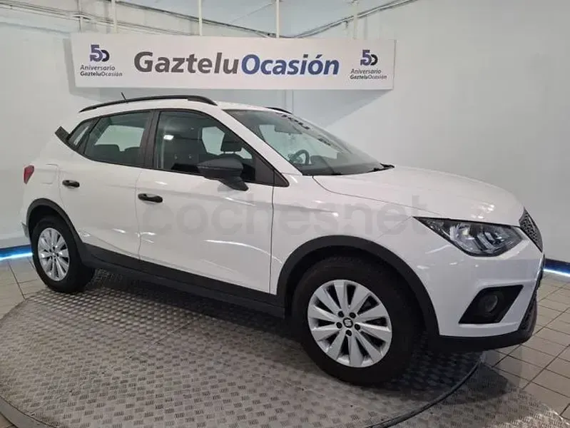 Usado Seat Arona Reference 95 CV (69 kW) 2019 Blanco SUV