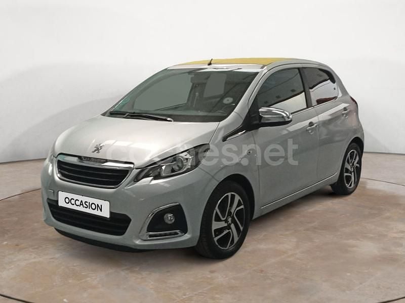 Gris / plata Usado 2019 Peugeot 108 Allure Berlina | 7999 € (Buen precio) - Imagen 1/4