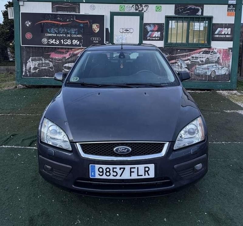 Usado 2008 Ford Focus Trend Utilitario | 2900 € (Precio justo) - Imagen 1/4