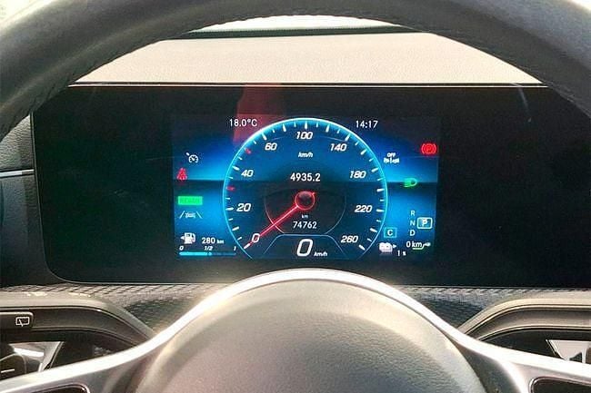 Usado Mercedes A250 218 CV (160 kW) 2020 Negro Berlina