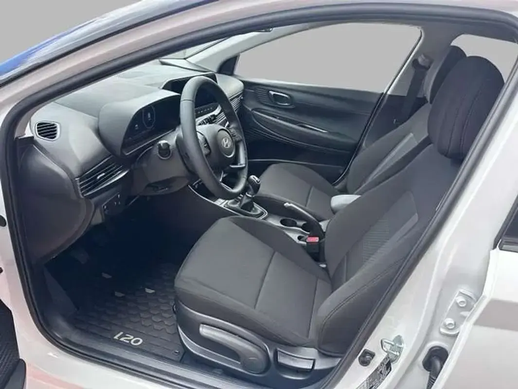 Nuevo Hyundai i20 Edition 90 CV (66 kW) 2026 Blanco Utilitario