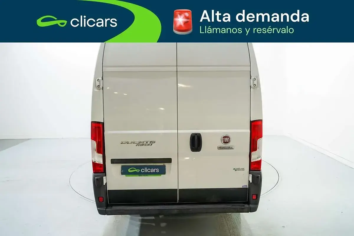 Usado Fiat Ducato 136 CV (100 kW) 2021 Blanco Van