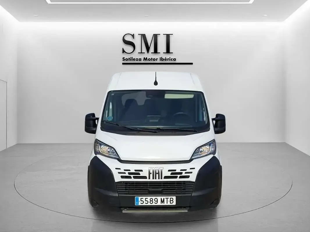 Usado Fiat Ducato 140 CV (102 kW) 2024 Blanco Van