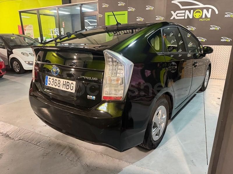 Usado Toyota Prius Advance 136 CV (100 kW) 2011 Negro Berlina
