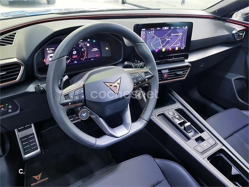 Usado Cupra Leon VZ 310 CV (228 kW) 2022 Gris / plata Familiar