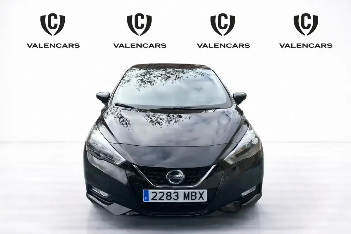 Używany Nissan Micra 92 KM (67 kW) 2022 Czarny Sedan/Limuzyna