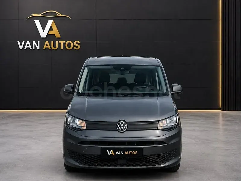 Usado VW Caddy 102 CV (75 kW) 2023 Azul Monovolumen