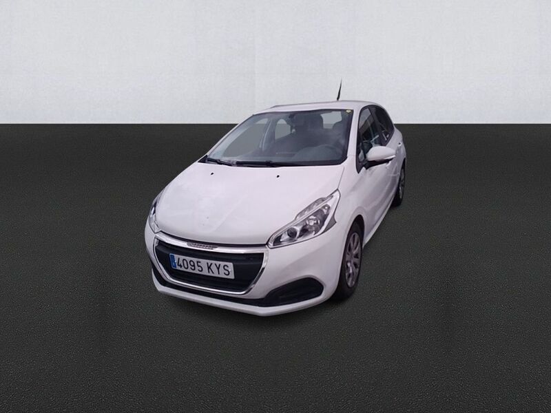 Blanco Usado 2019 Peugeot 208 Active Utilitario | 11.500 € (Buen precio) - Imagen 1/4