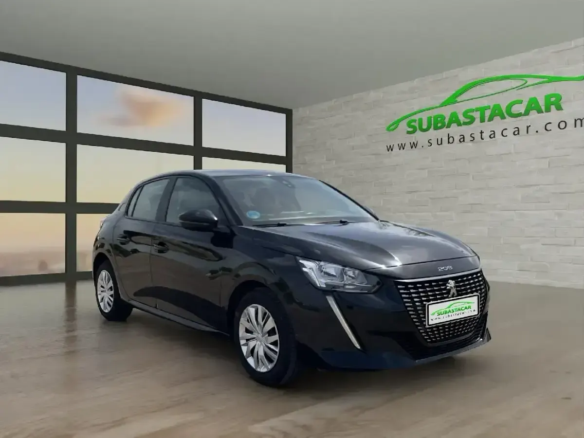 Begagnad Peugeot 208 Active 100 HK (73 kW) 2021 Svart Halvkombi