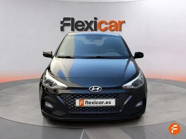 Begagnad Hyundai i20 100 HK (73 kW) 2018 Svart