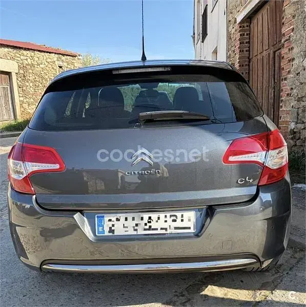 Używany Citroën C4 Exclusive 150 KM (110 kW) 2013 Szary Sedan/Limuzyna