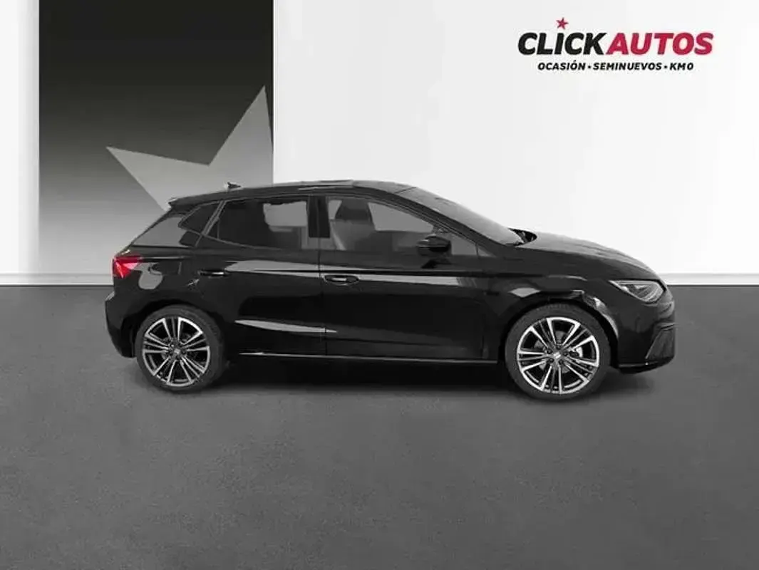Usado Seat Ibiza FR 116 CV (85 kW) 2025 Negro Utilitario