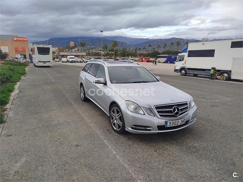 Usado Mercedes E220 Elegance 170 CV (125 kW) 2011 Gris / plata Familiar