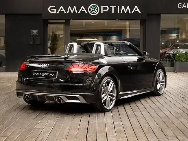 Usado Audi TT S-Line 245 CV (180 kW) 2023 Negro Coupe