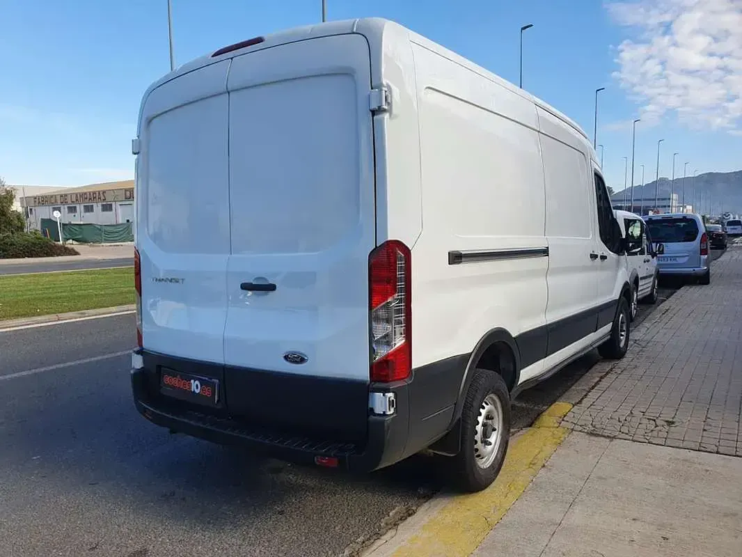 Usado Ford Transit Trend 131 CV (96 kW) 2020 Blanco Van