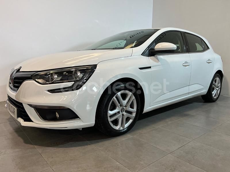 Usado Renault Mégane IV Business 110 CV (80 kW) 2019 Blanco Berlina