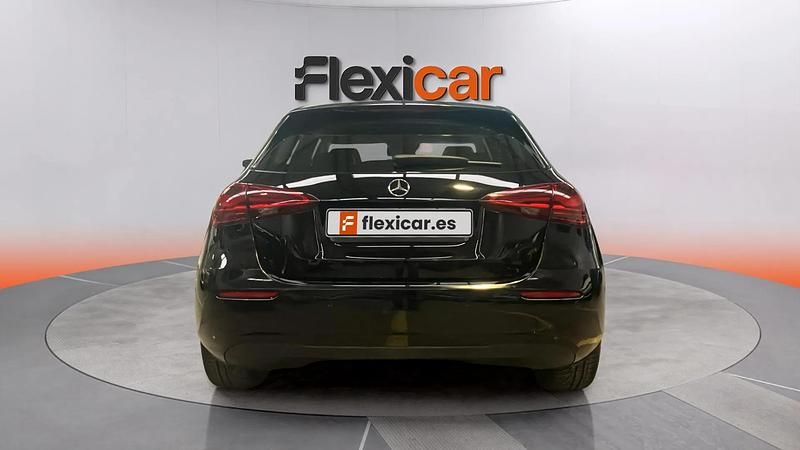 Usado Mercedes A200 150 CV (110 kW) 2023 Negro Berlina