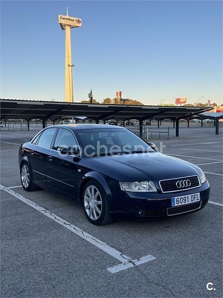 Usado Audi A4 Sport 130 CV (95 kW) 2005 Azul Berlina