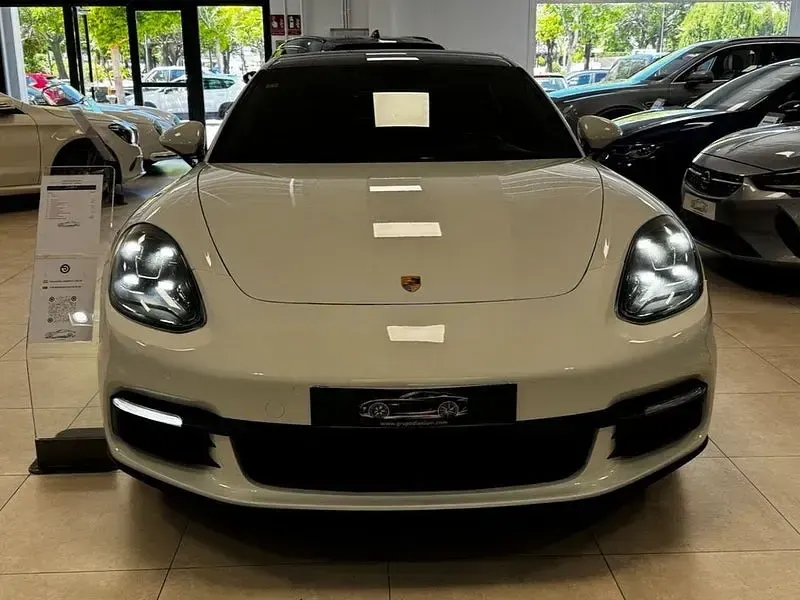Usado Porsche Panamera 4S 422 CV (310 kW) 2016 Blanco Berlina