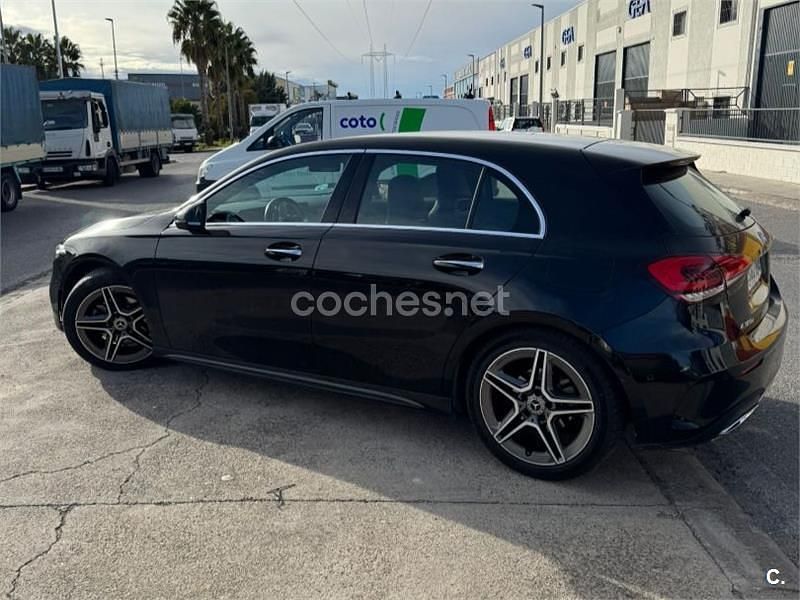 Usado Mercedes A180 116 CV (85 kW) 2020 Negro Berlina