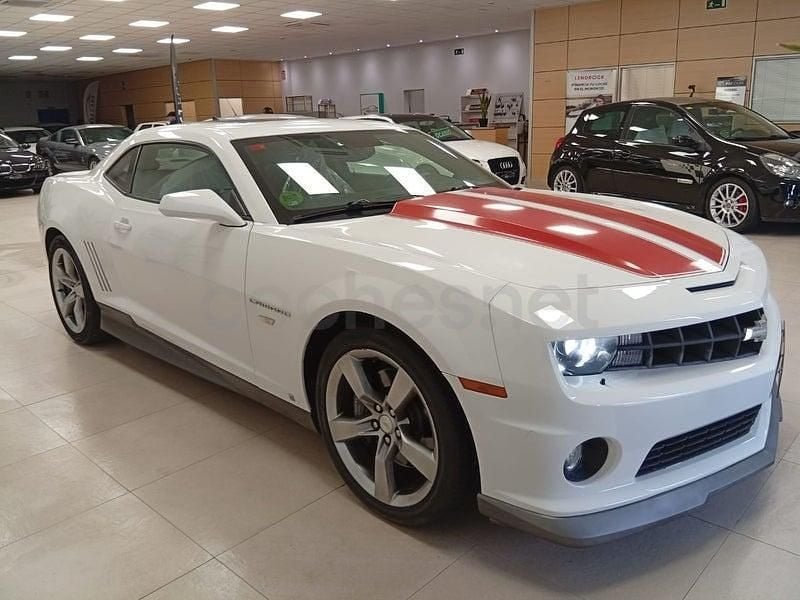 Usado Chevrolet Camaro 405 CV (297 kW) 2011 Blanco Coupe