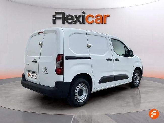 Usado Peugeot Partner Active 100 CV (73 kW) 2021 Blanco Monovolumen